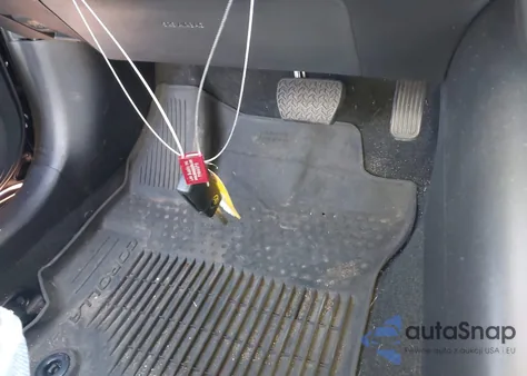 2025 Toyota Corolla Le z USA, uszkodzony, nr VIN 5YFB4MDE7SP286321